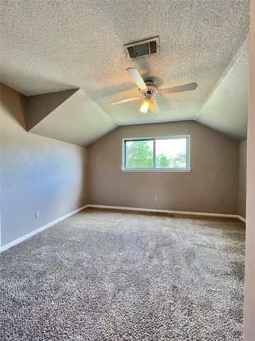 509 Dwyer Street, Angleton, TX 77515