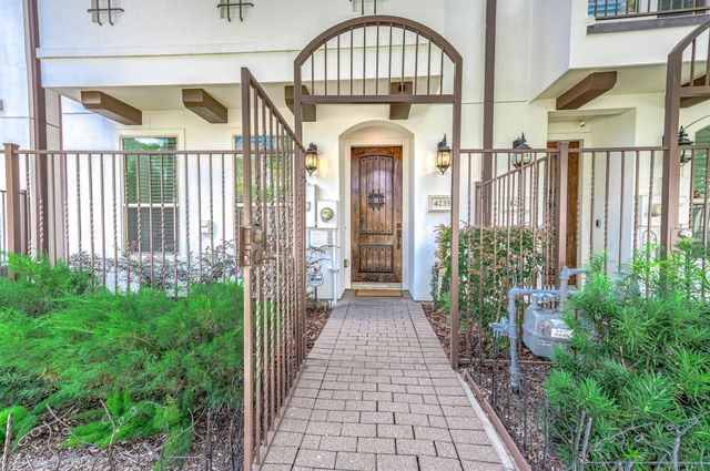 4235 Feagan Street, Houston, TX 77007