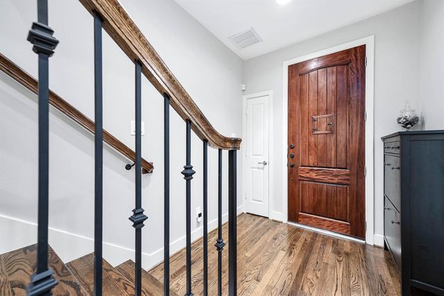 4235 Feagan Street, Houston, TX 77007