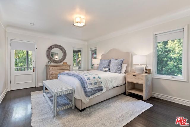 1154 N Wetherly Drive, Los Angeles, CA 90069