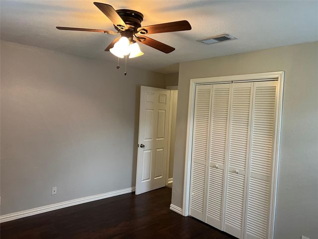 9505 Everglade Drive, Houston, TX 77078