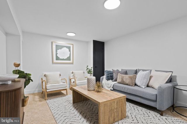 1802 E LAFAYETTE AVE, Baltimore, MD 21213