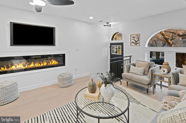 1802 E LAFAYETTE AVE, Baltimore, MD 21213