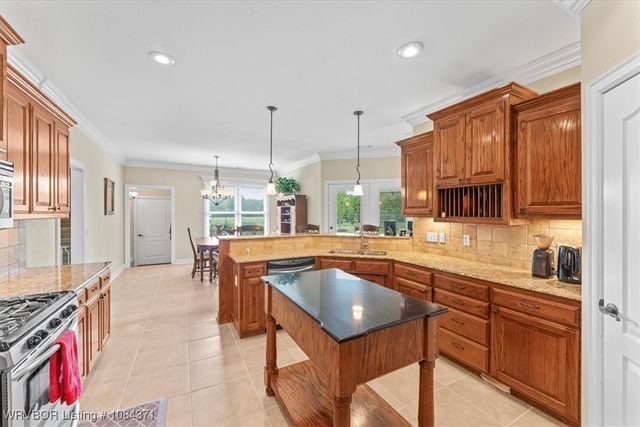 453 Sonoma Circle, Fayetteville, AR 72703