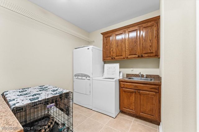 453 Sonoma Circle, Fayetteville, AR 72703