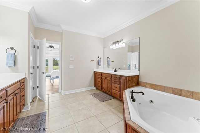 453 Sonoma Circle, Fayetteville, AR 72703