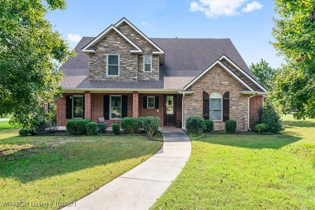 453 Sonoma Circle, Fayetteville, AR 72703