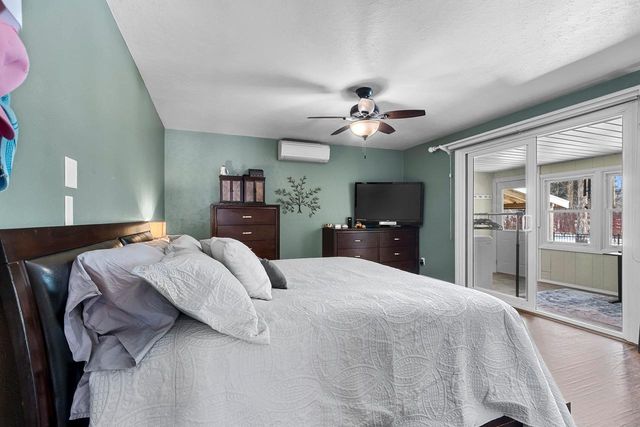 2709 SUMMERSET CIRCLE, Suamico, WI 54173