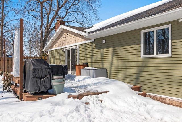 2709 SUMMERSET CIRCLE, Suamico, WI 54173