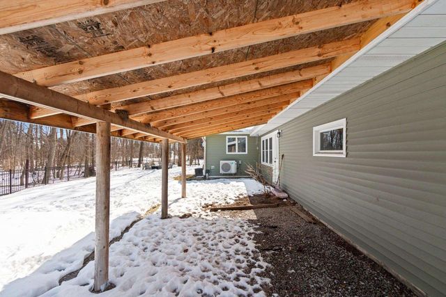 2709 SUMMERSET CIRCLE, Suamico, WI 54173