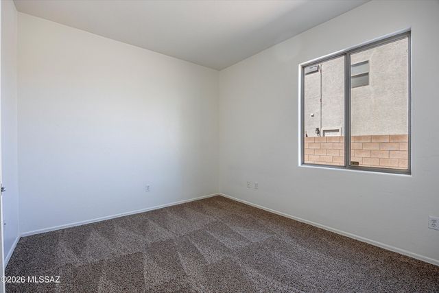 6272 W Mesa Garden Drive, Tucson, AZ 85757