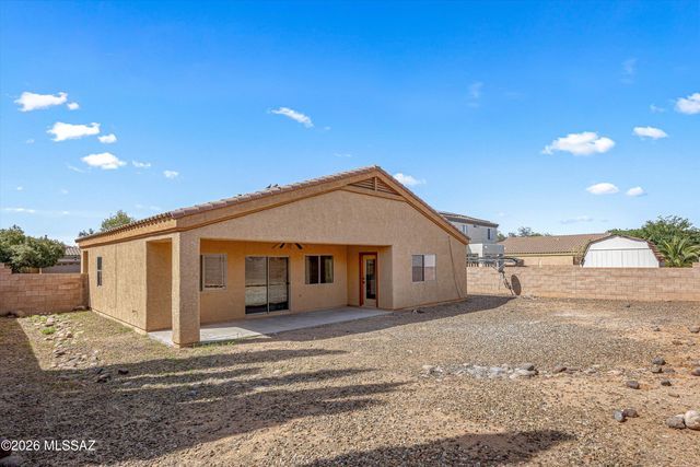 6272 W Mesa Garden Drive, Tucson, AZ 85757