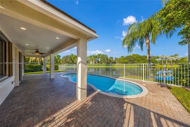 1538 Tamarind Ct 0, Weston, FL 33327