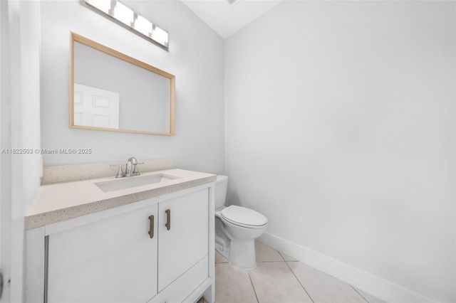 1538 Tamarind Ct 0, Weston, FL 33327