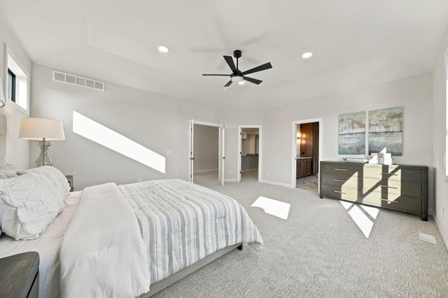 18742 Jarosite Court, Lakeville, MN 55044