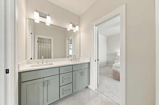 18742 Jarosite Court, Lakeville, MN 55044