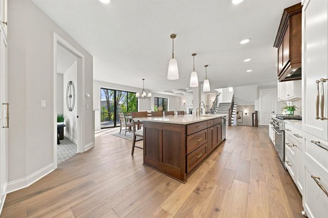 18742 Jarosite Court, Lakeville, MN 55044