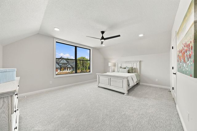 18742 Jarosite Court, Lakeville, MN 55044