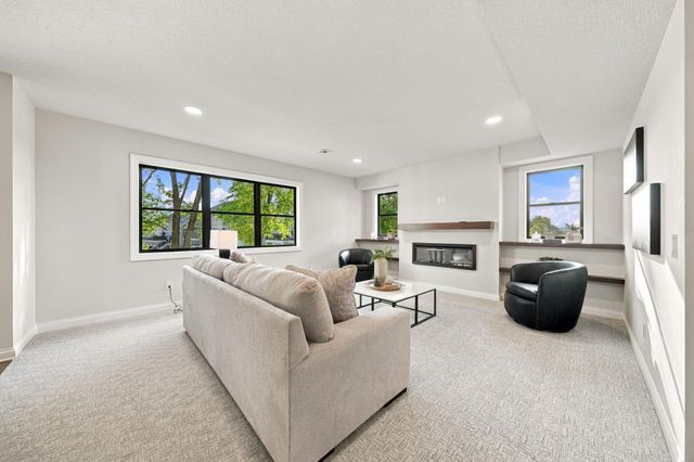 18742 Jarosite Court, Lakeville, MN 55044