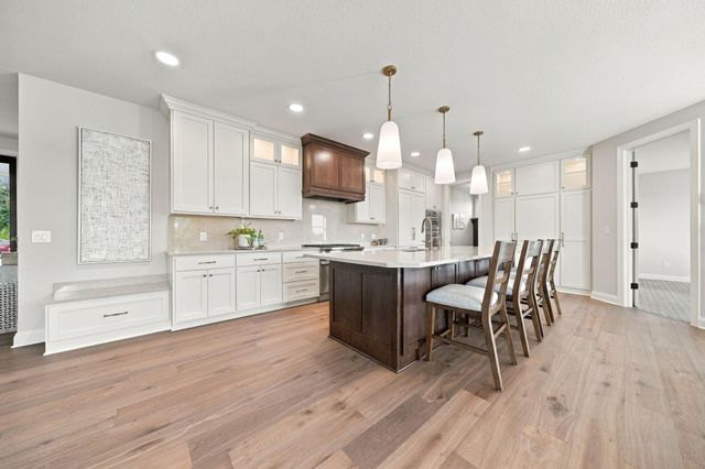 18742 Jarosite Court, Lakeville, MN 55044