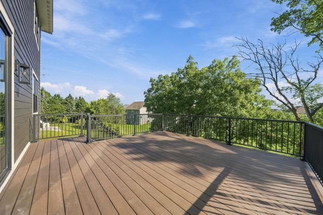 18742 Jarosite Court, Lakeville, MN 55044