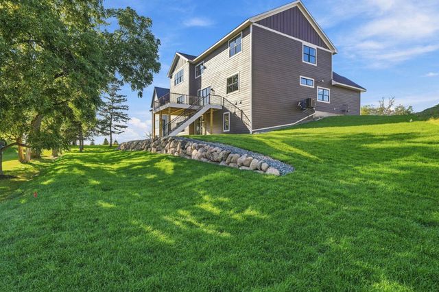 18742 Jarosite Court, Lakeville, MN 55044