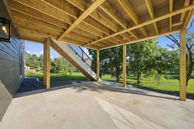 18742 Jarosite Court, Lakeville, MN 55044