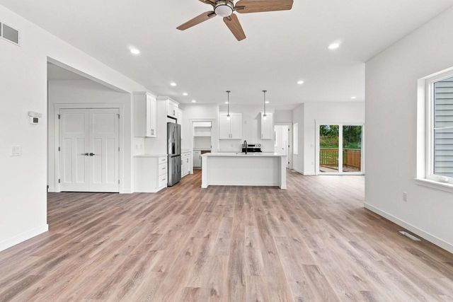 5616 Divine Street, Madison, WI 53718