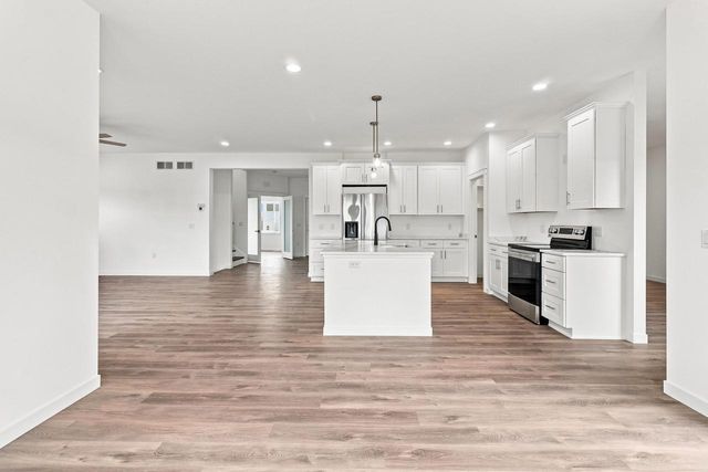 5616 Divine Street, Madison, WI 53718