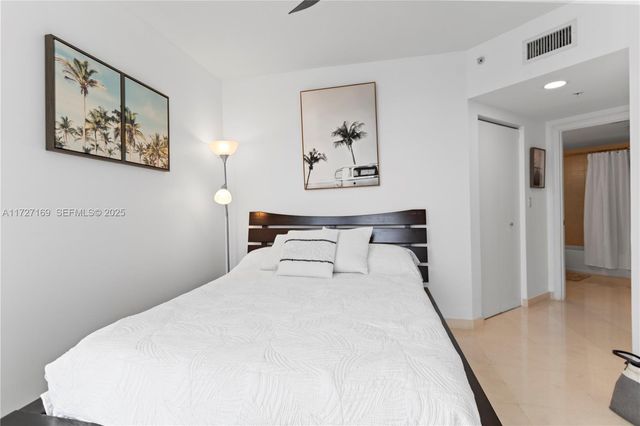 16699 Collins Avenue 2709, Sunny Isles Beach, FL 33160