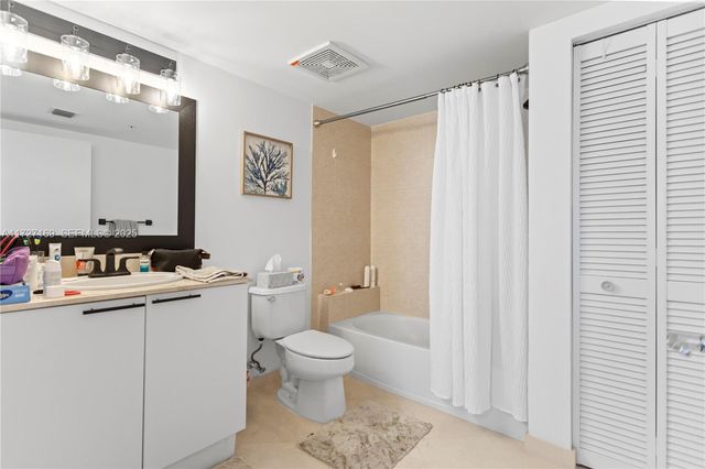 16699 Collins Avenue 2709, Sunny Isles Beach, FL 33160