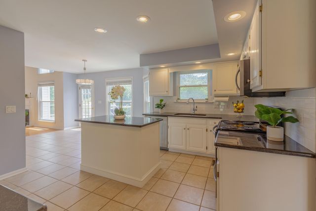 815 Creek Drive, Chattanooga, TN 37415