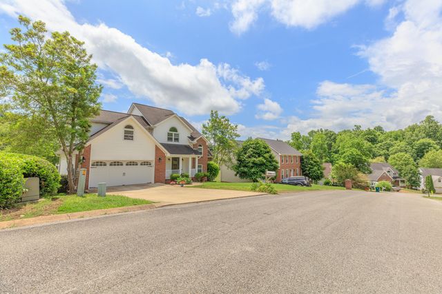 815 Creek Drive, Chattanooga, TN 37415