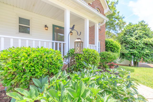 815 Creek Drive, Chattanooga, TN 37415