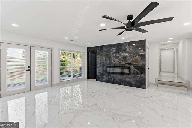 2281 FOX HOUND Parkway, Marietta, GA 30062