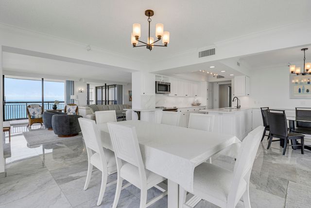 5380 N Ocean Drive 22j, Singer Island, FL 33404
