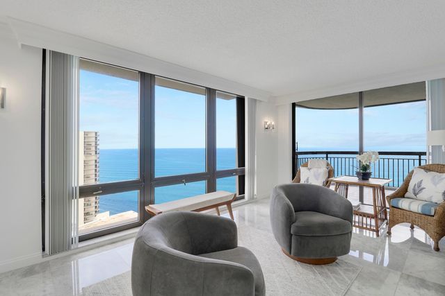 5380 N Ocean Drive 22j, Singer Island, FL 33404