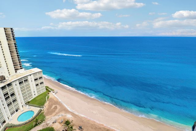 5380 N Ocean Drive 22j, Singer Island, FL 33404