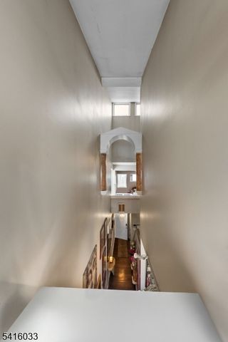 207 Stephanie Dr, North Caldwell Boro, NJ 07006