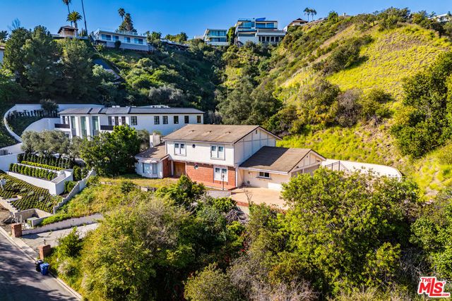 1181 Somera Road, Los Angeles, CA 90077