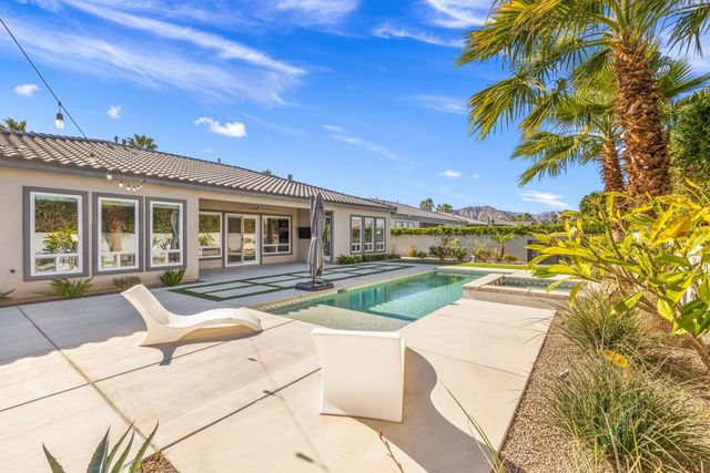 81890 Thoroughbred Trail, La Quinta, CA 92253