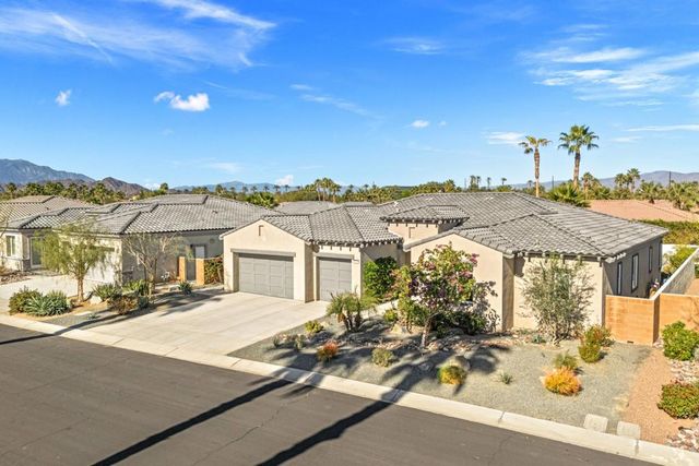 81890 Thoroughbred Trail, La Quinta, CA 92253