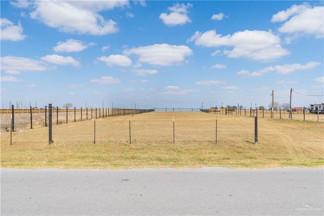 9402 Solana Drive, Monte Alto, TX 78538