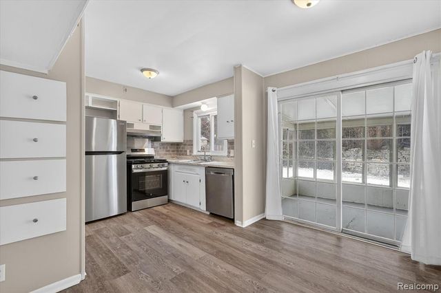 2710 Mansfield Avenue, Flint, MI 48503