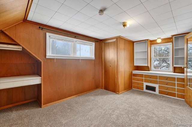 2710 Mansfield Avenue, Flint, MI 48503