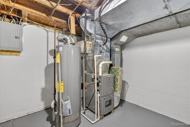 2710 Mansfield Avenue, Flint, MI 48503