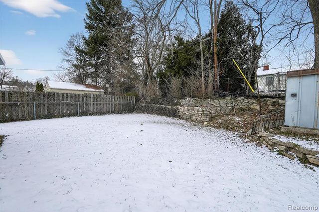 2710 Mansfield Avenue, Flint, MI 48503