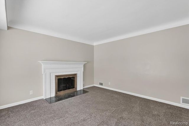 2710 Mansfield Avenue, Flint, MI 48503