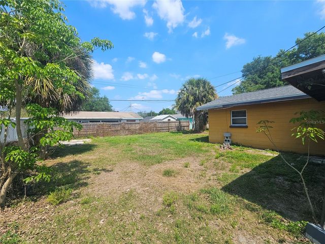 2412 KIWANIS AVENUE, Lakeland, FL 33801