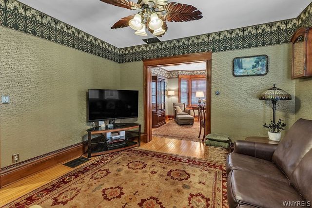 170 Central Avenue, Lancaster, NY 14086